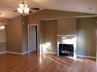 334 Spring Brooke Dr, Brighton, MI 48116