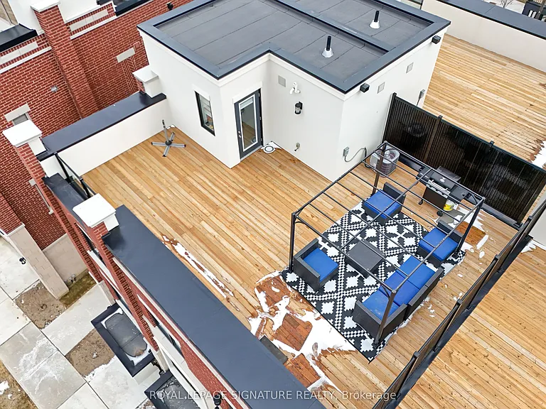 429 Dougall Ave — Photo 41