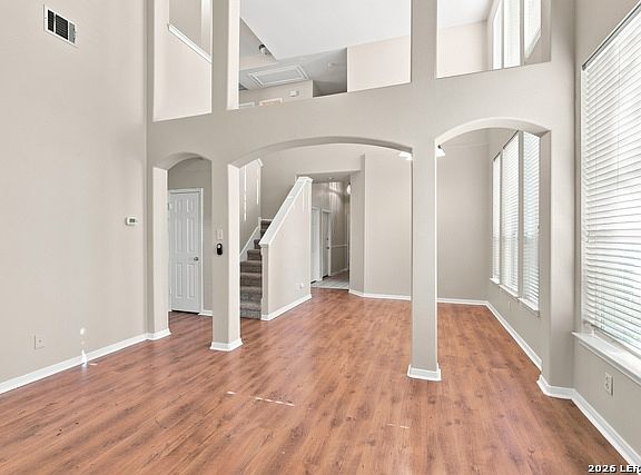 5th image of 14 Dunthorte Ln