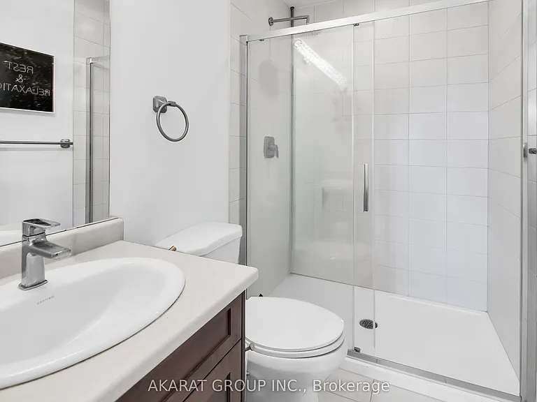61 Soho St #68 — Photo 28