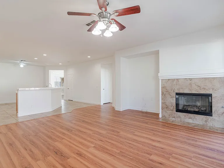 5059 Keston Dr — Photo 21