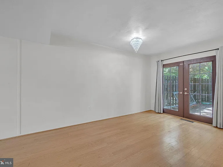 40 Rittenhouse Dr — Photo 13