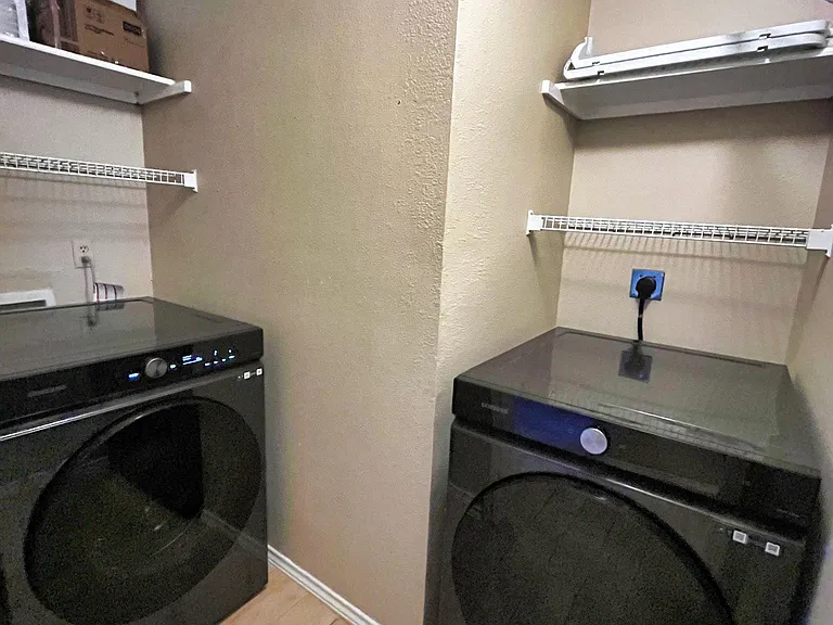 617 High Crst — Photo 12
