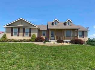 5328 NW 70th St, Topeka, KS 66618