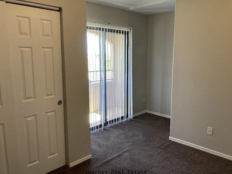 8507 E Leigh Dr — Photo 3