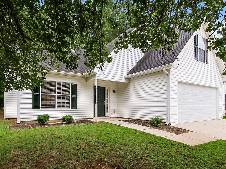 1205 Redbud Ct — Photo 5