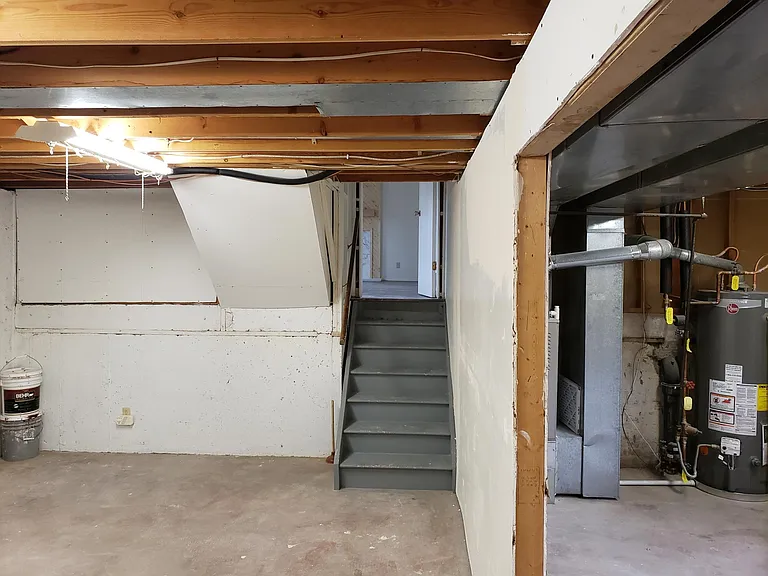 2950 Banderas Ln — Photo 26