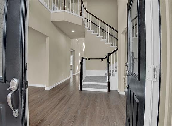 3rd image of 2102 Yewpon Ct
