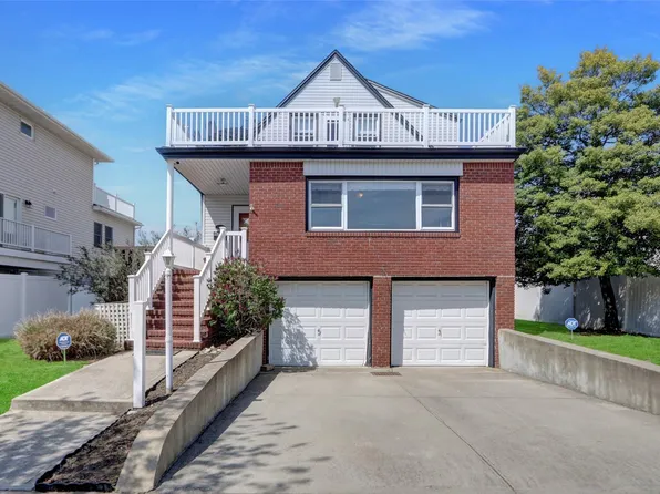 565 E Hudson Street, Long Beach, NY 11561