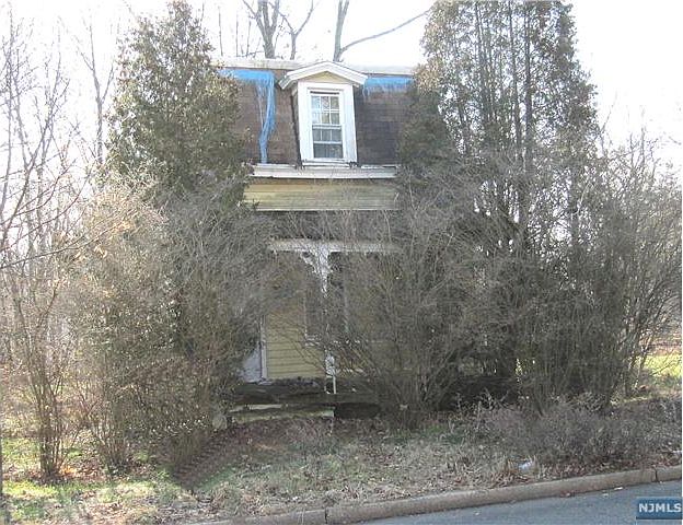 1st image of 542 Englewood Ave