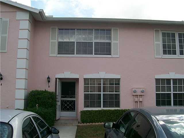 1st image of 231 Foxtail Dr APT B