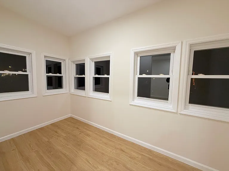 356 Carnegie Pl #1 — Photo 3