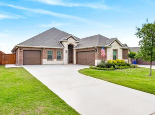 200 Open Sky Dr, Aledo, TX 76008