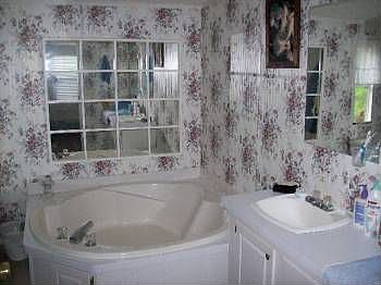 4th image of 1443 Riverchase Trl