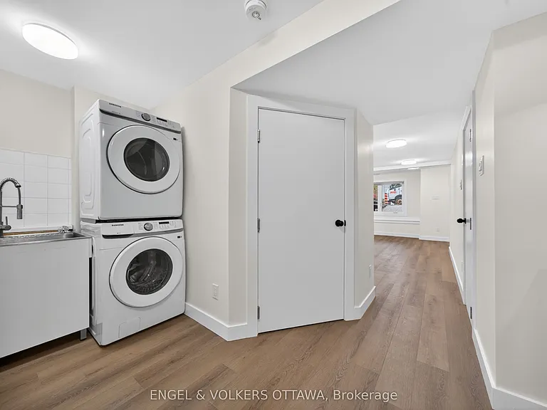 175 James St #B — Photo 11