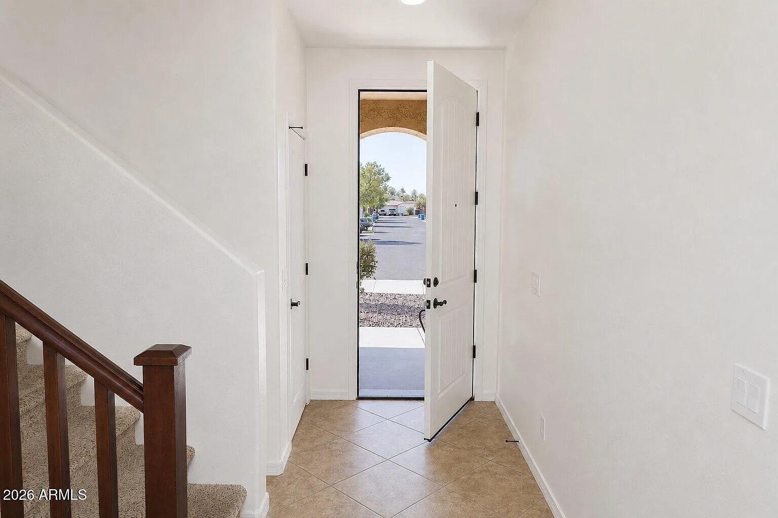 4 bed, 4.0 bath, 2764 sqft, $2,995 — Photo 4