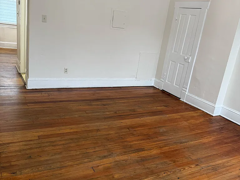 1020 Jamison Ave NE #3 — Photo 6