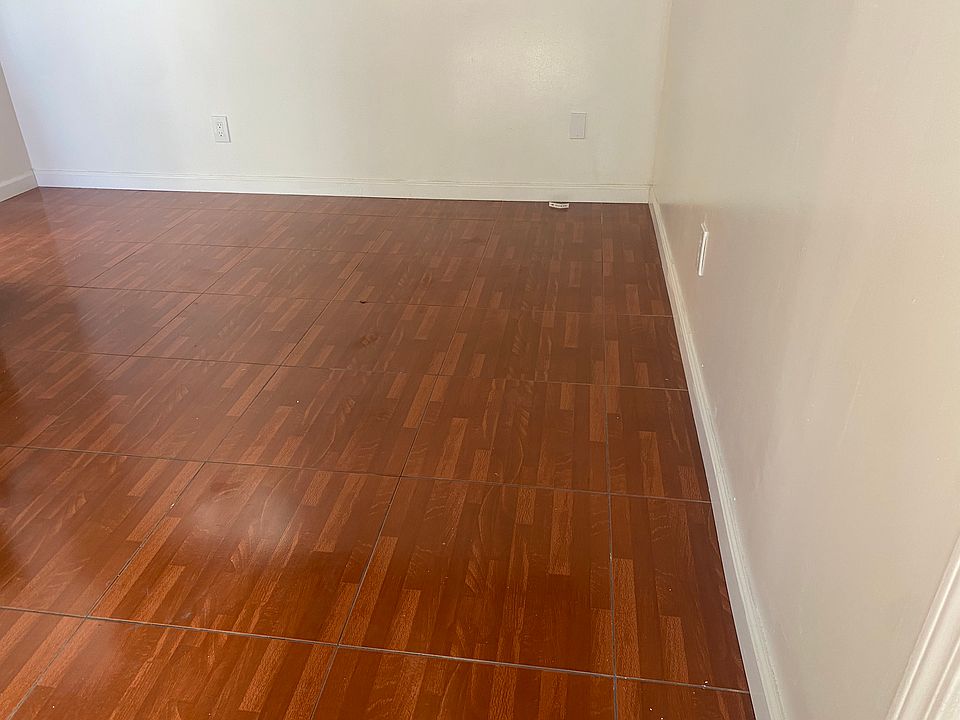1st image of 6706 Kraft Ave