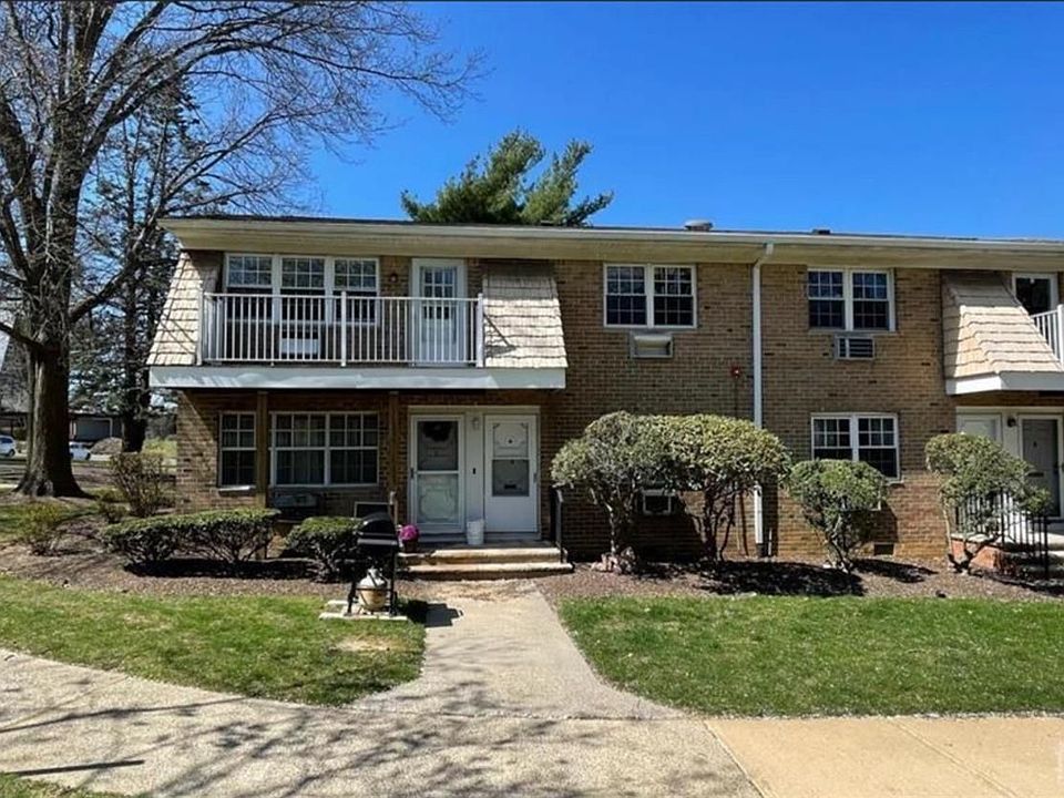 363 Cranbury Rd East Brunswick NJ Zillow
