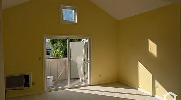 2 bed, 887 sqft, $3,000 — Photo 2