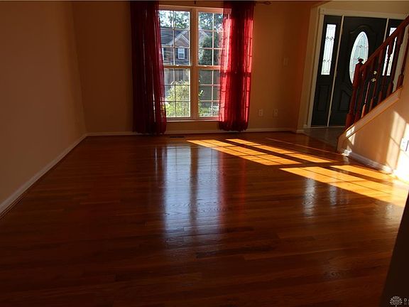 2nd image of 5143 Heather Way