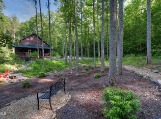 107 Pond Mountain Ln, Hampton, TN 37658