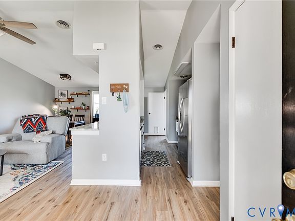 2nd image of 7128 Brook Way