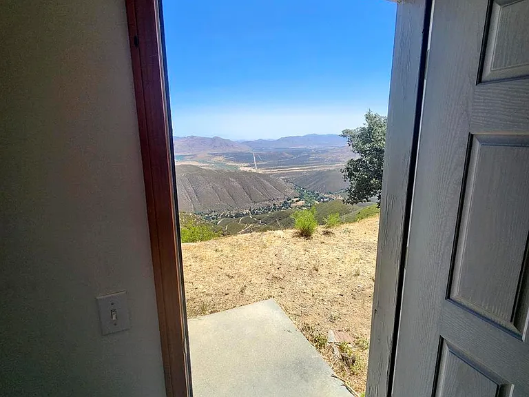 461 Manzanita Dr — Photo 27