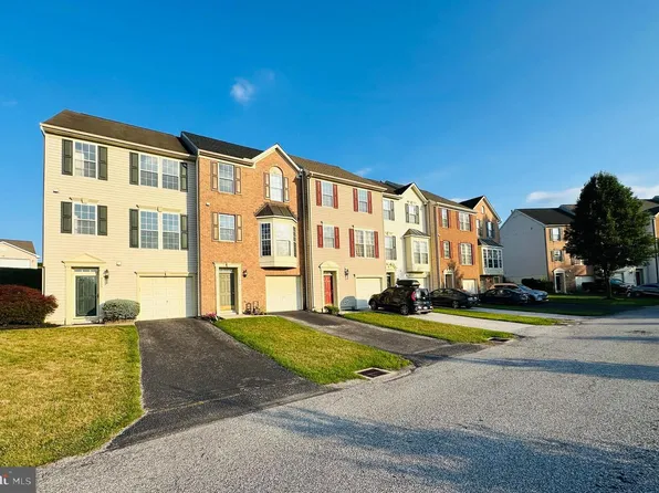 7115 S Sentinel Ln, York, PA 17403