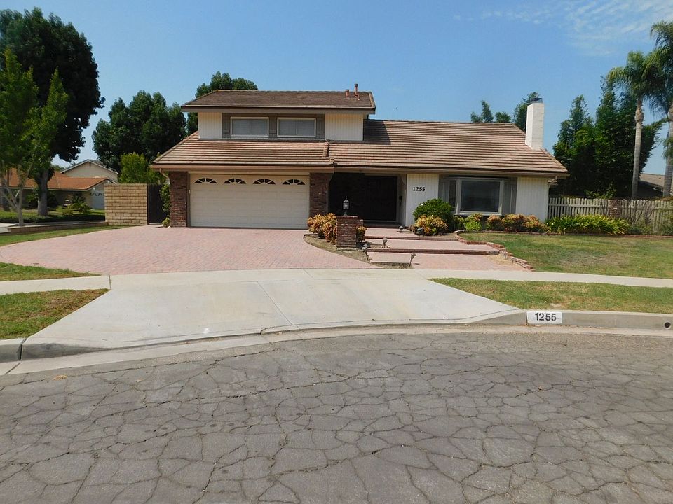 1st image of 1255 Nutwood Ave