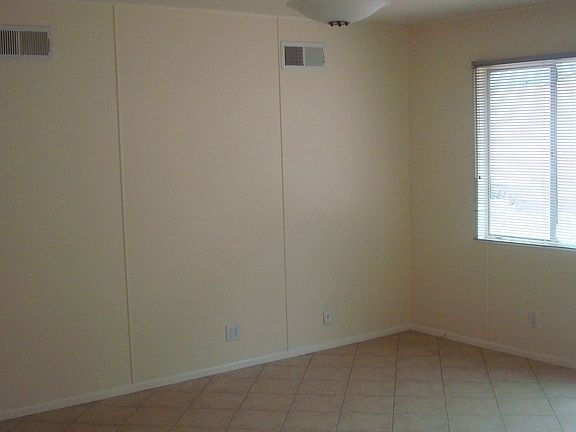 4th image of 45548 5th St E