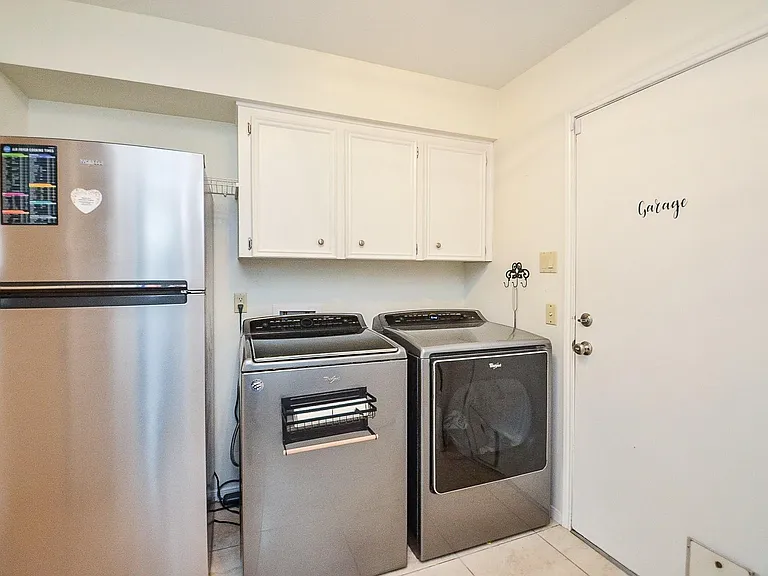 2106 Glenn Lakes Ln — Photo 28