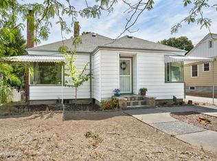 107 N 32nd Ave, Yakima, WA 98902