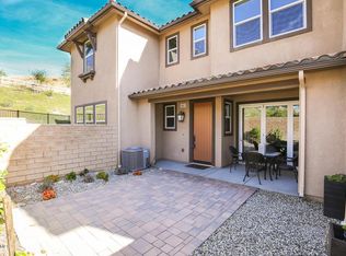 2487 Ascending Oaks Ln #2, Simi Valley, CA 93063