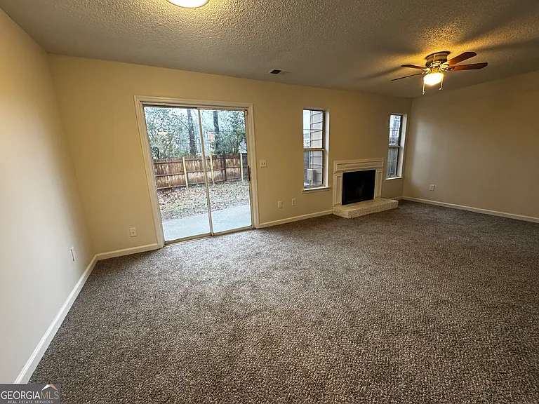 875 Joseph Club Dr SW — Photo 5