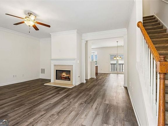 3rd image of 1203 Park Pass Way
