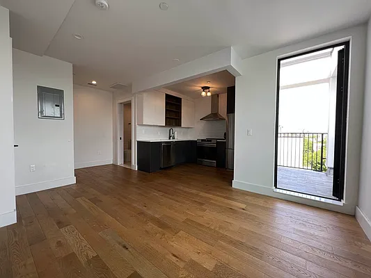 Rented by Rumah Realty Inc | media 11