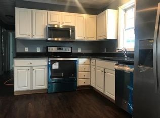 29 Lynch St, Providence, RI 02908