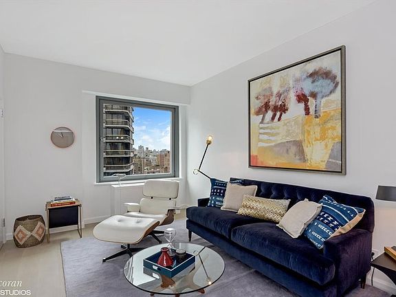 5th image of 200 E 62nd St APT 29-E