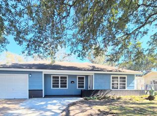 1103 W Camp Cir, La Marque, TX 77568