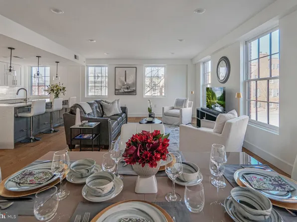 312 S Washington St #202, Alexandria, VA 22314