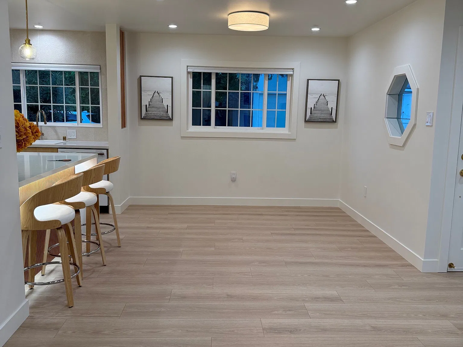 2 bed, $5,000 — Photo 4