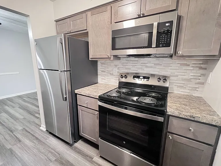 Hunter's Creek Apartments — Photo 68
