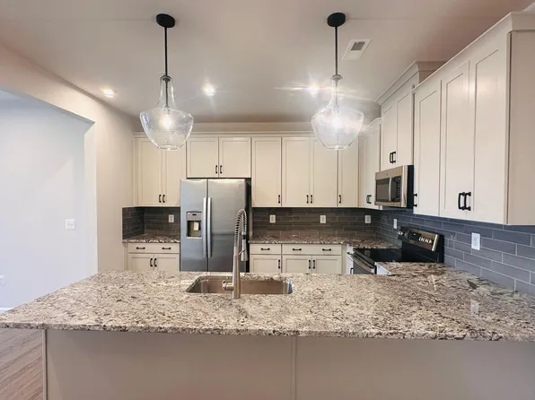 13335 Coalfield Station Ln, Midlothian, VA 23114