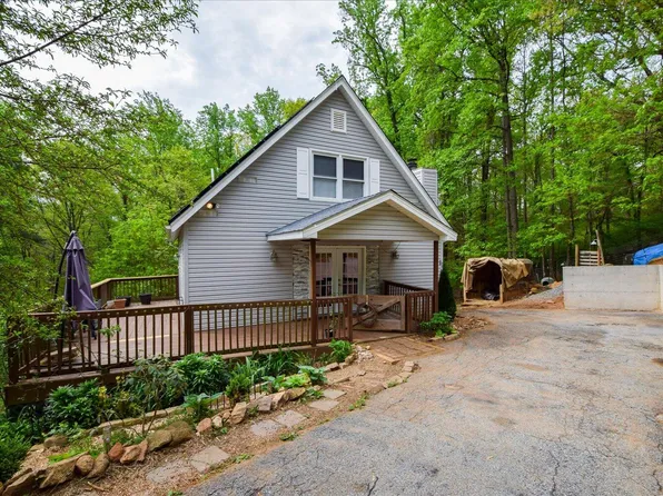 110 Autumn Cir, Boones Mill, VA 24065