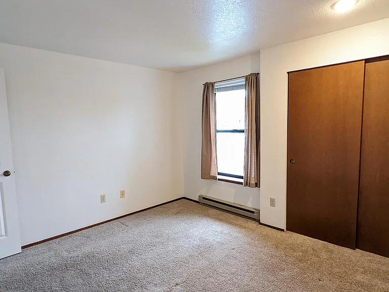 2320 Valencia St — Photo 28