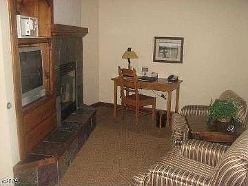 2nd image of 1380 Wisconsin Ave #R19