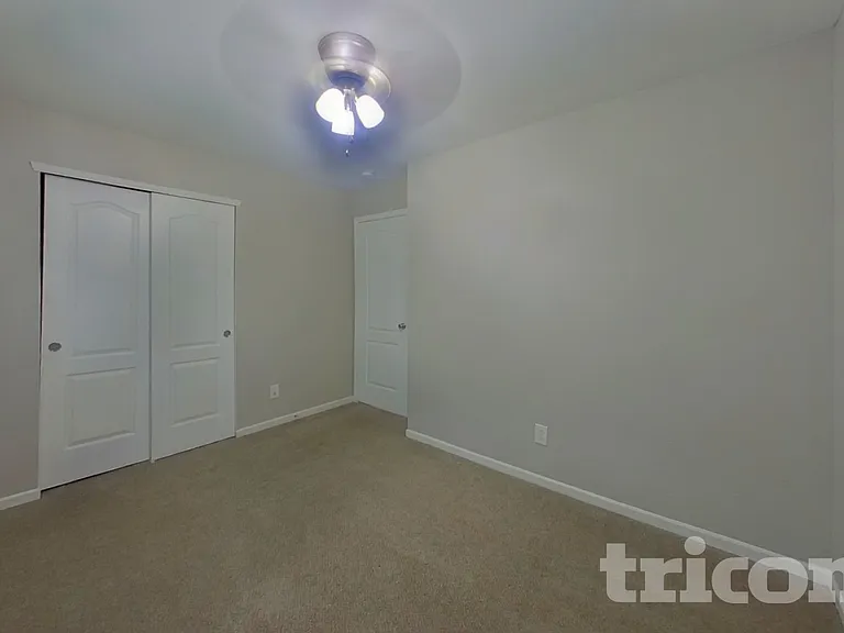 1117 Swearngan Ridge Ct — Photo 12