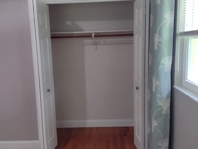 720 NE 17th Ct — Photo 57
