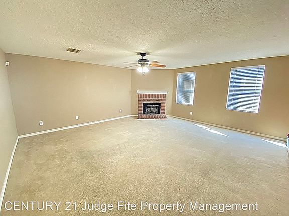 3rd image of 3426 Lipizzan Dr